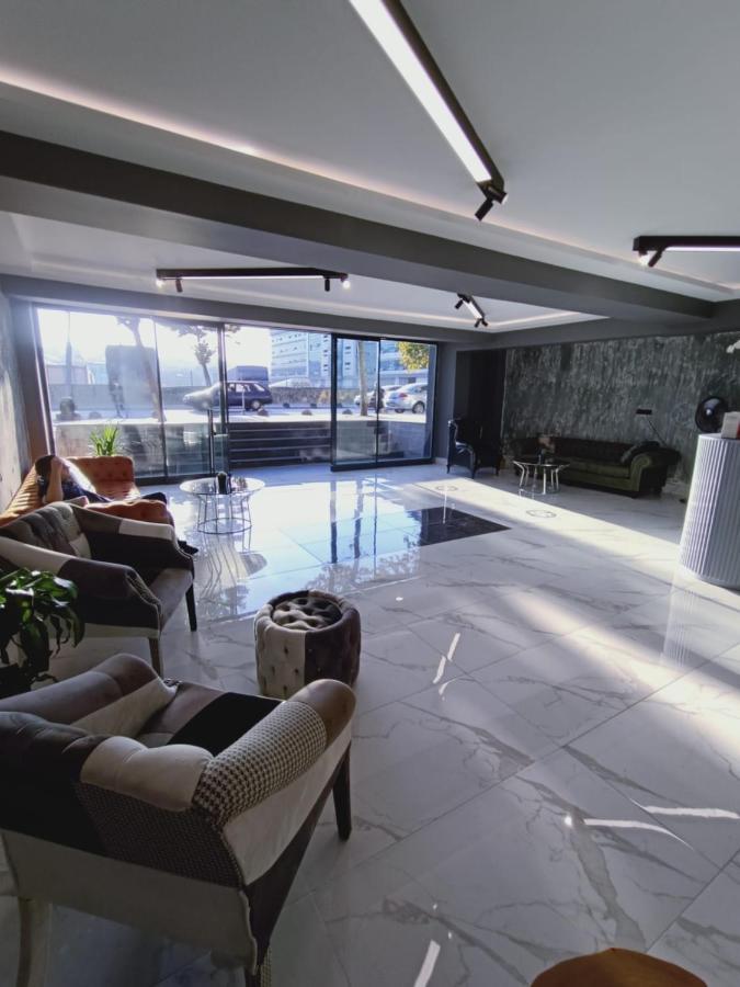 Hola Suites Istanboel