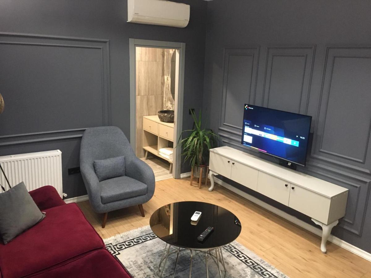 Hola Suites Hotel de apartamente