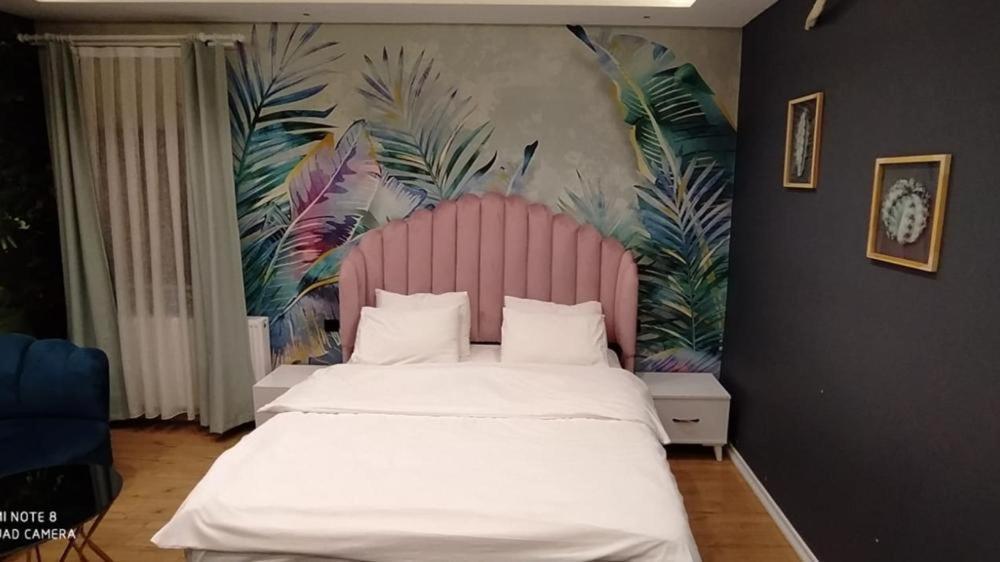 Hotel de apartamente Hola Suites *