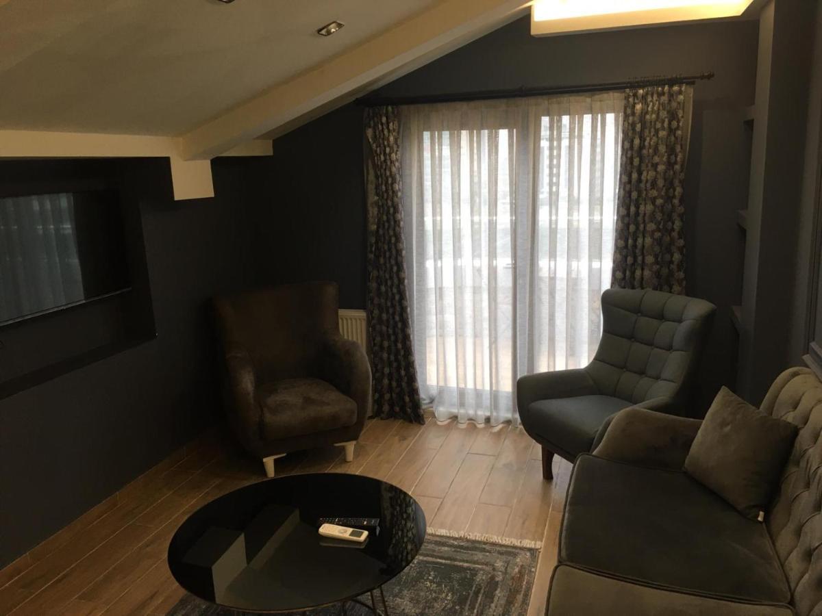 Hotel de apartamente Hola Suites